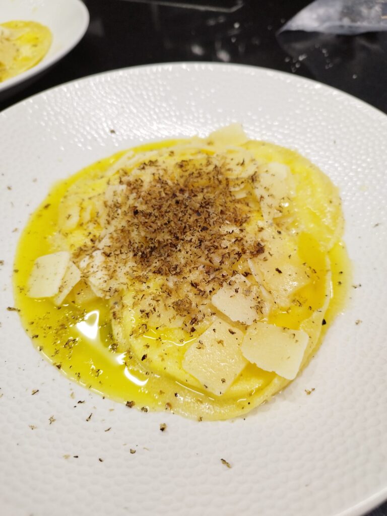 Scopri i miei piatti - Uovo cotto cbt su crema di patate allo zafferano e tartufo